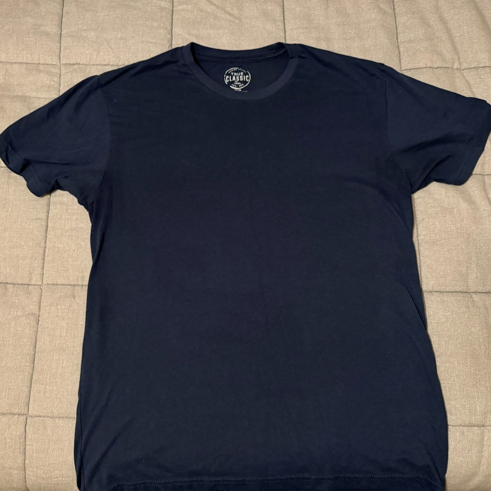 True Classic Men Navy Shirt Medium